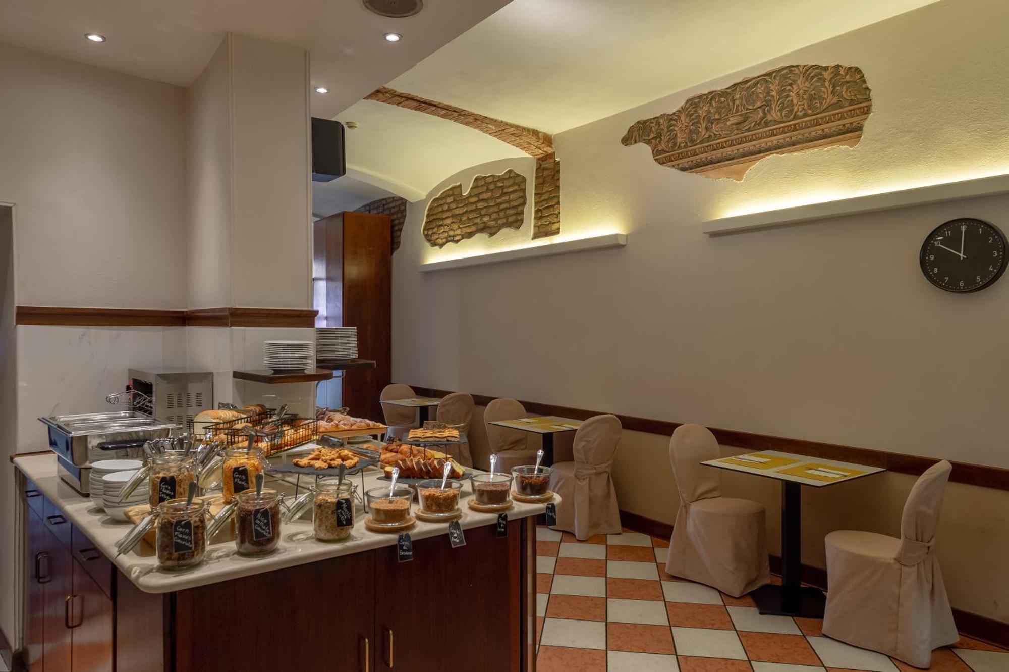 Abbazia Bed & Breakfast マントヴァ エクステリア 写真