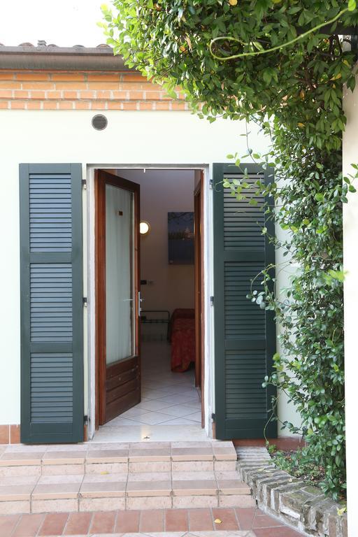 Abbazia Bed & Breakfast マントヴァ エクステリア 写真